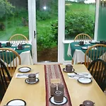 Loch Lein מלון 4*