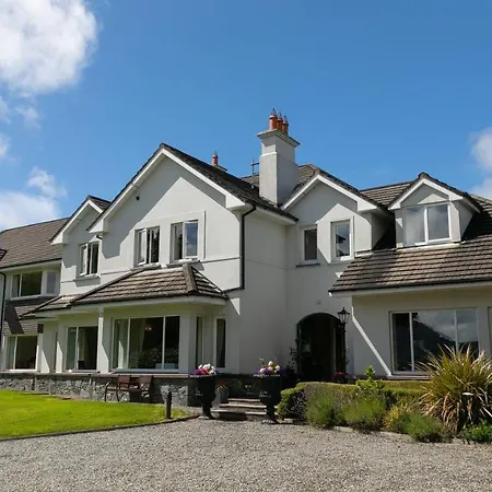 Loch Lein Hotel 4*